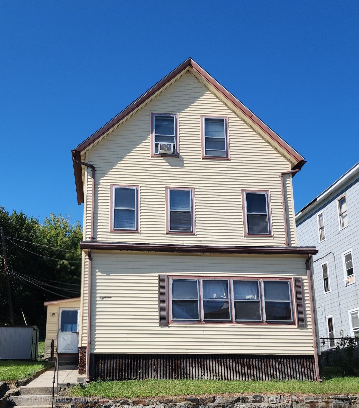 18 Maxwell Street, Unit 2 Worcester, MA 01607 - Photo 1 of 10 Gallery Image 1