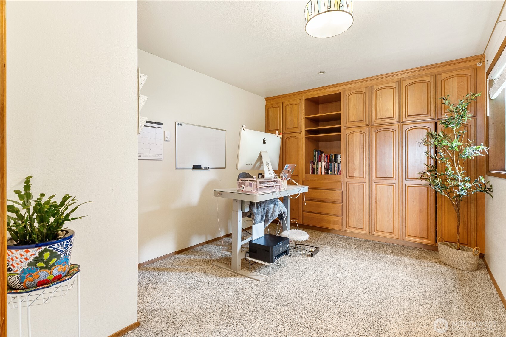 2619 Rucker Avenue, Unit 2 Everett, WA 98201 - Photo 16 of 33 a view of a livingroom with furniture and a table
