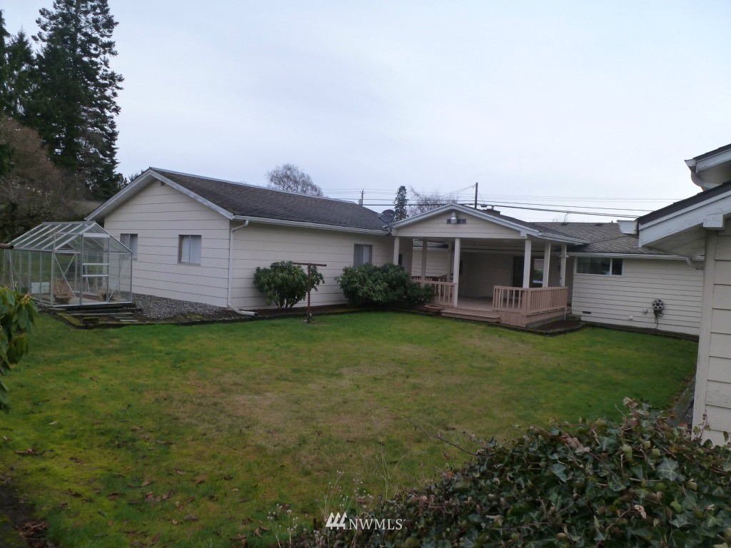 17020 Peterson Road Burlington, WA 98233 - Photo 2 of 16 Gallery Image 2
