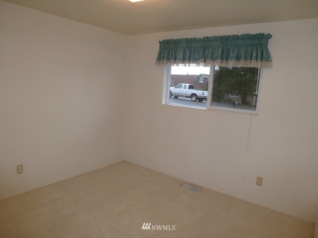 17020 Peterson Road Burlington, WA 98233 - Photo 11 of 16 Gallery Image 11
