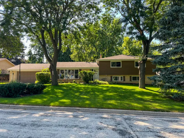 $449,900 | 1239 North 122nd Street, Wauwatosa, WI 53226