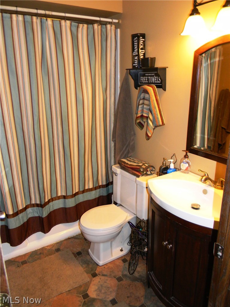 7371 Chippewa Road Medina, OH 44256 - Photo 11 of 27 Gallery Image 11