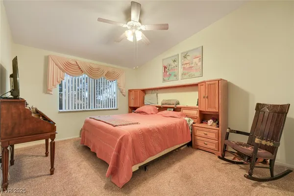 $200,000 | 2110 Los Feliz Street, Unit 2064, Las Vegas, NV 89156