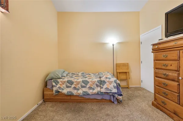 $200,000 | 2110 Los Feliz Street, Unit 2064, Las Vegas, NV 89156