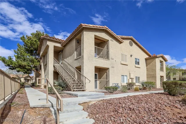 $205,000 | 2110 Los Feliz Street, Unit 2064, Las Vegas, NV 89156