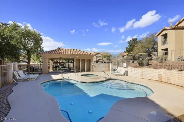 $205,000 | 2110 Los Feliz Street, Unit 2064, Las Vegas, NV 89156