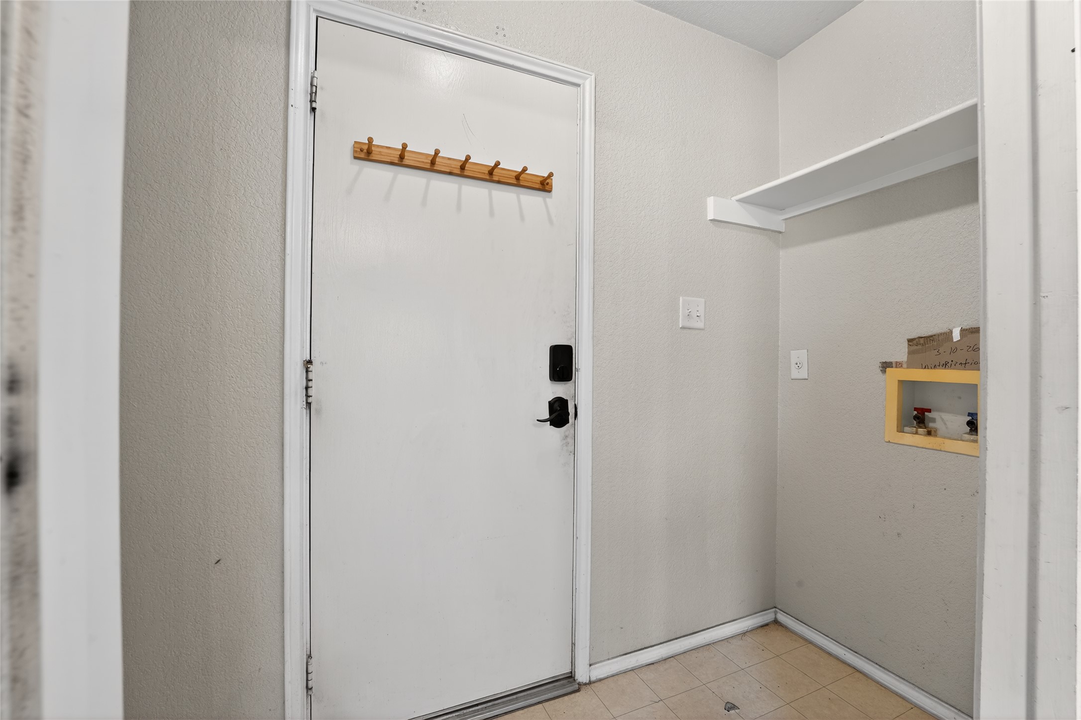 152 Eagle Drive Luling, TX 78648 - Photo 29 of 31 Laundry room featuring hookup for a washing machine