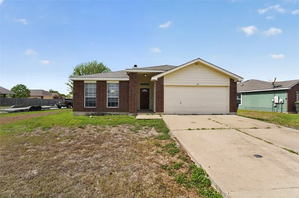 $176,250 | 152 Eagle Drive, Luling, TX 78648