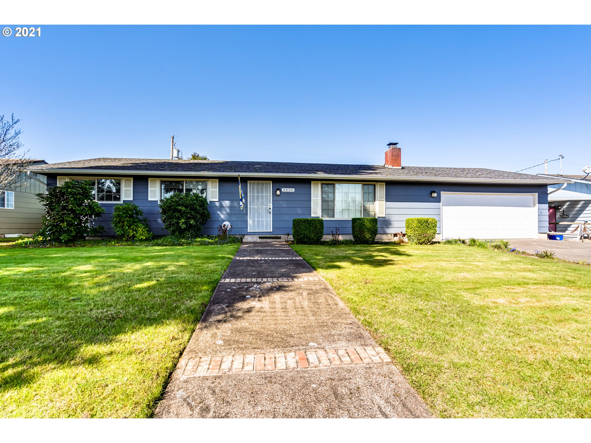 2432 17th Place Springfield, OR 97477 - Photo 2 of 26