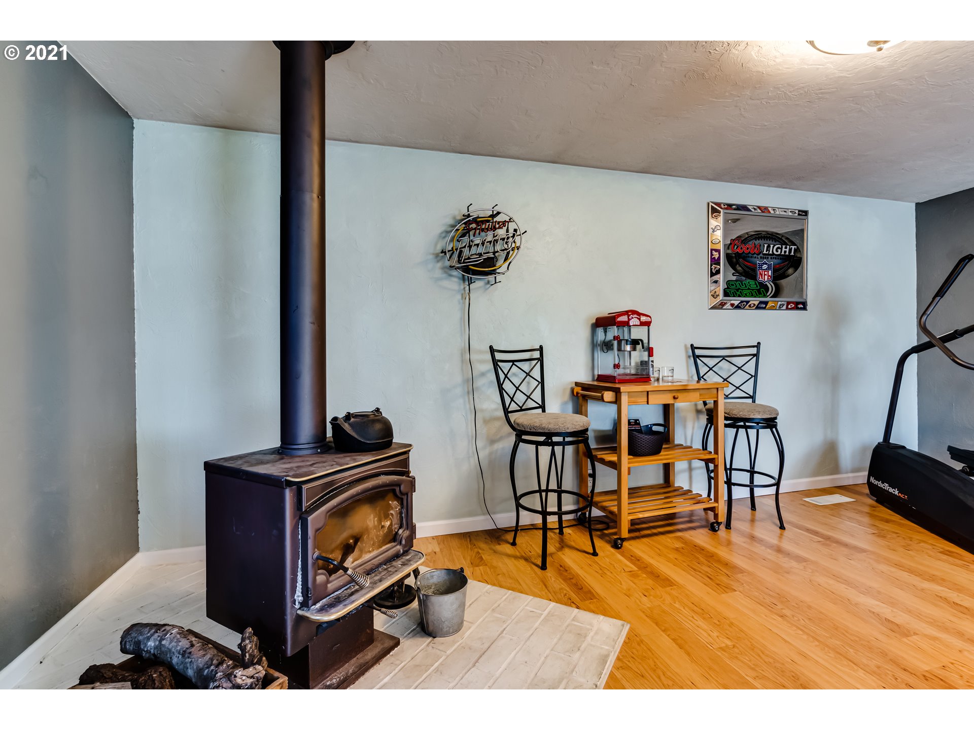 2432 17th Place Springfield, OR 97477 - Photo 11 of 26