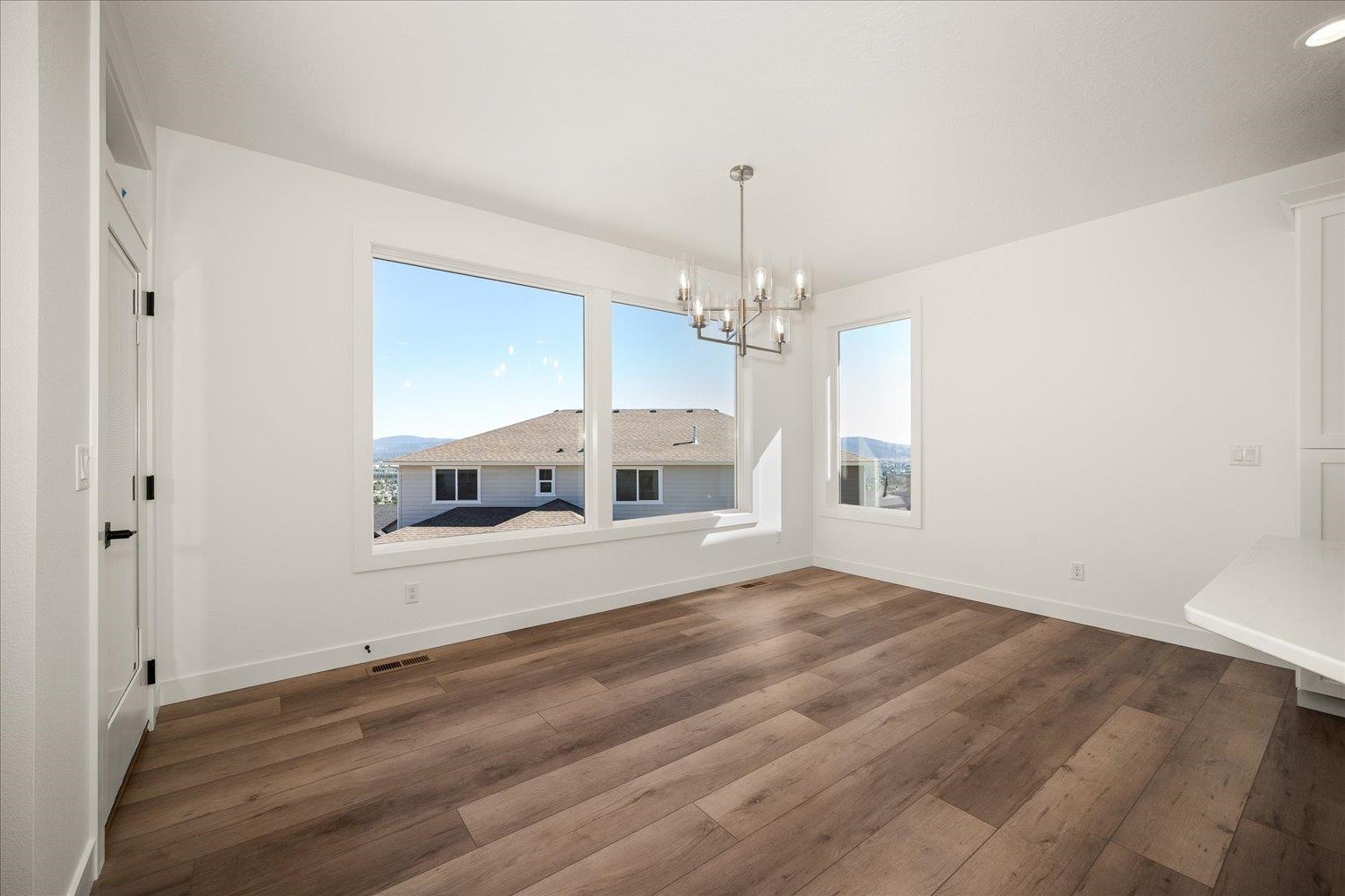 8712 East Ridgeline Lane Spokane, WA 99217 - Photo 13 of 48