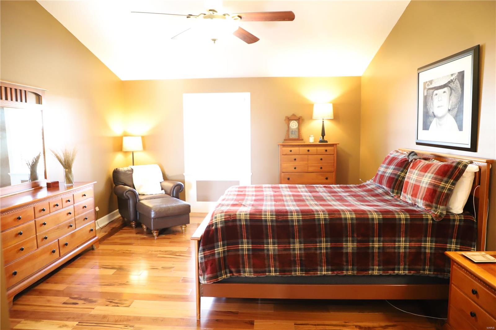 5014 Ringer Road St. Louis, MO 63129 - Photo 17 of 36 Gallery Image 17