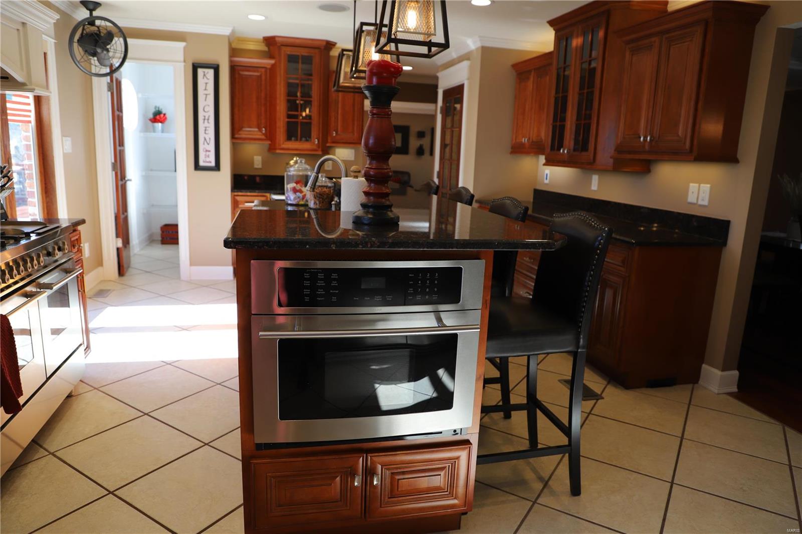 5014 Ringer Road St. Louis, MO 63129 - Photo 5 of 36 Gallery Image 5