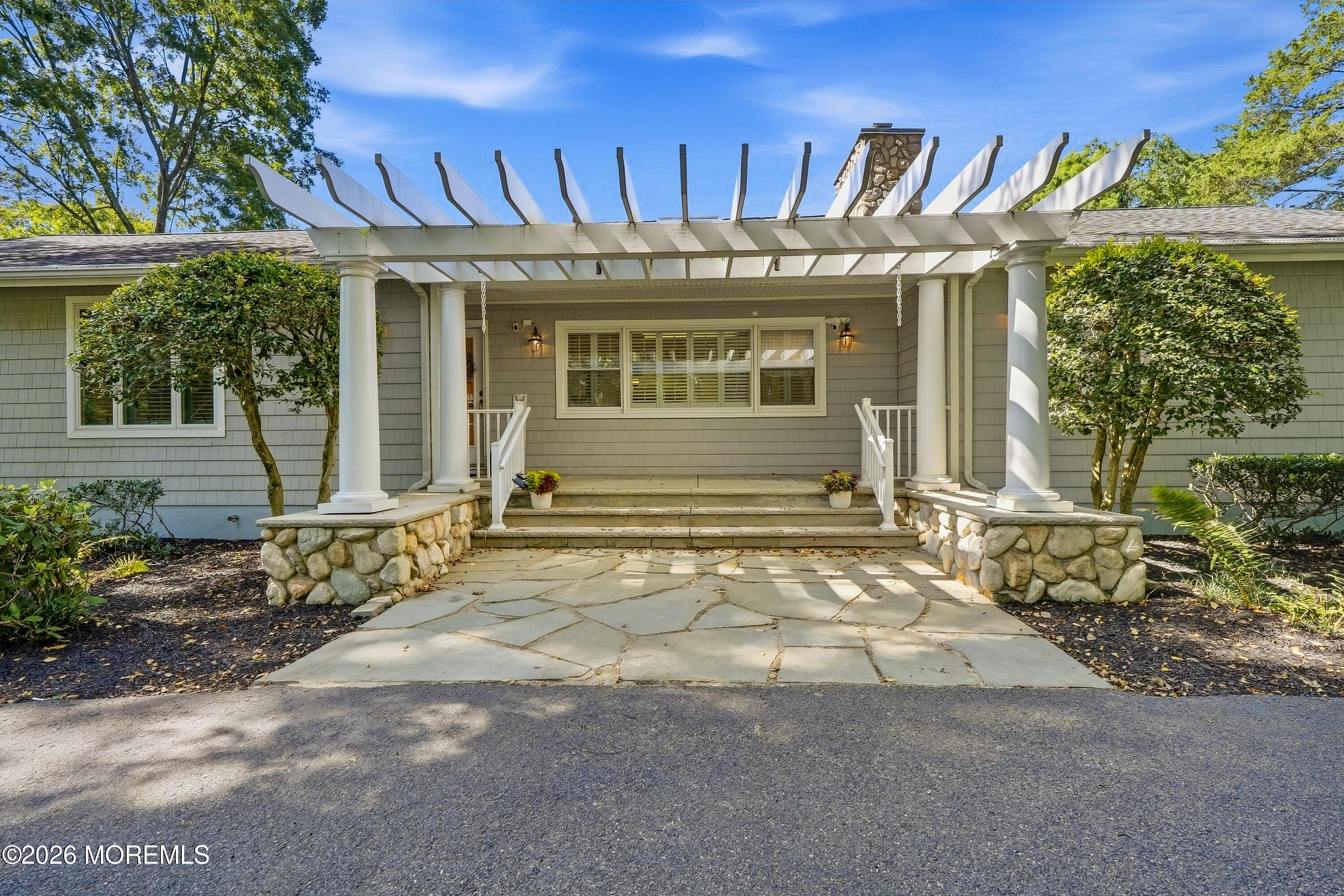 214 Hope Road Tinton Falls, NJ 07724 - Photo 2 of 71 28_028