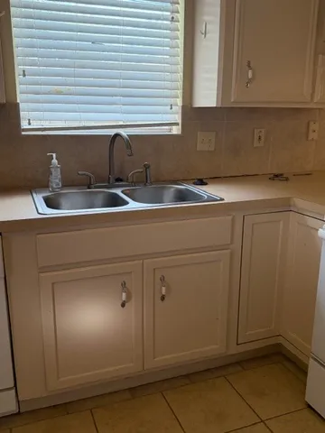 $1,750 | 1158 Glenda Street, Pearland, TX 77581