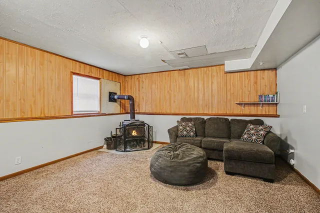 $399,900 | 9370 128th Avenue, West Olive, MI 49460