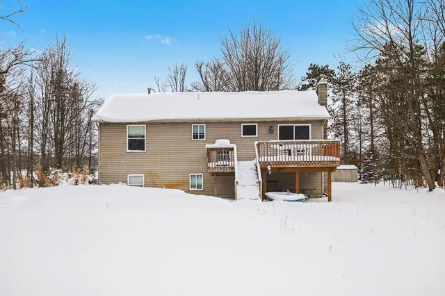 $399,900 | 9370 128th Avenue, West Olive, MI 49460