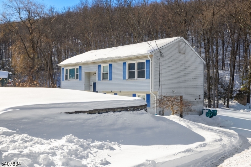 31 Meadow Lane Vernon, NJ 07462 - Photo 2 of 43 a view of outdoor space yard and swimming pool