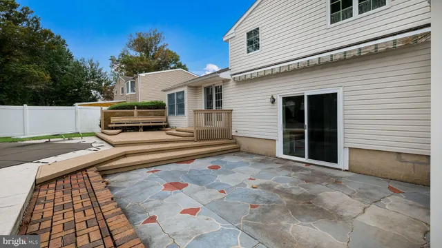a house view with a outdoor space