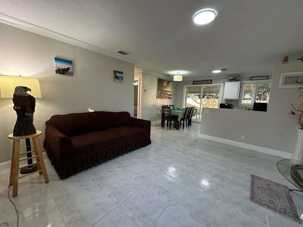 6327 Southwest 2nd Street Margate, FL 33068 - Photo 16 of 39