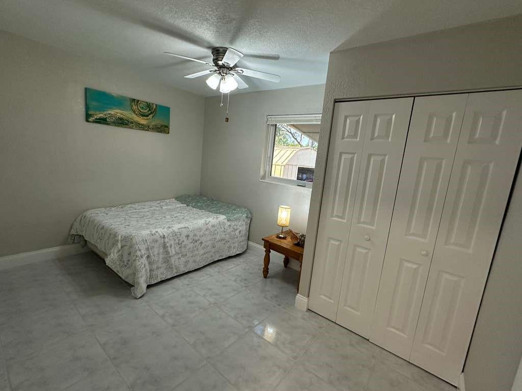 6327 Southwest 2nd Street Margate, FL 33068 - Photo 5 of 39