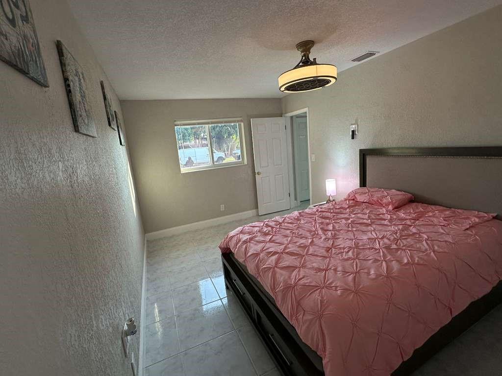 6327 Southwest 2nd Street Margate, FL 33068 - Photo 6 of 39