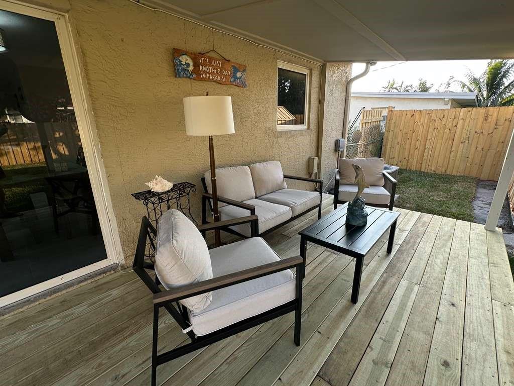 6327 Southwest 2nd Street Margate, FL 33068 - Photo 8 of 39