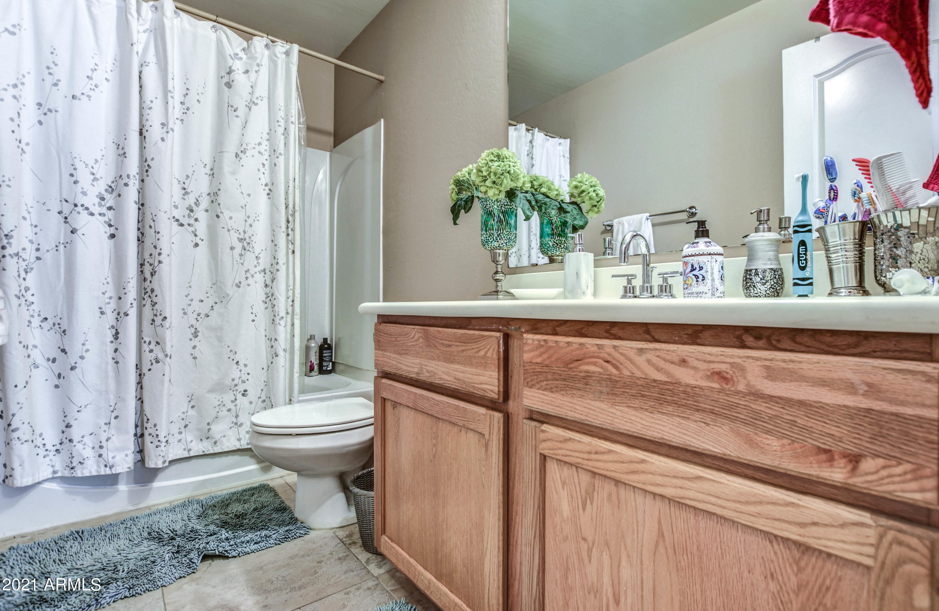 2223 East Fraktur Road Phoenix, AZ 85040 - Photo 37 of 45 BATH 2, 3