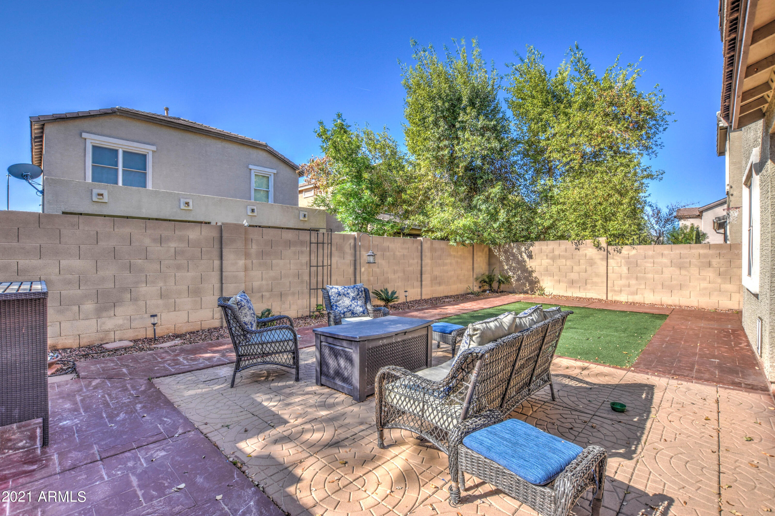 2223 East Fraktur Road Phoenix, AZ 85040 - Photo 42 of 45 REAR 1