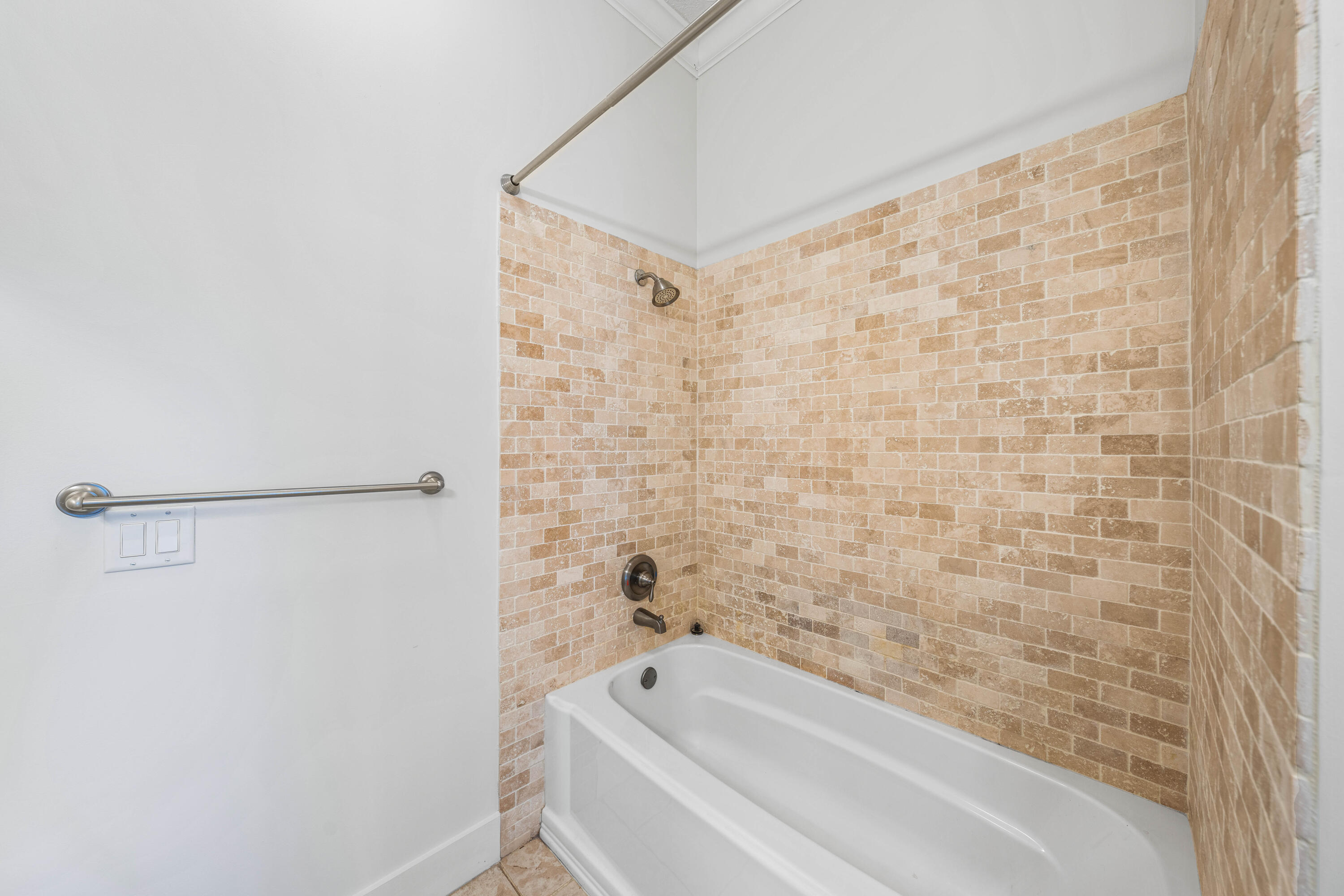 281 Seabreeze Circle Inlet Beach, FL 32461 - Photo 19 of 34 soaking tub in primary bath