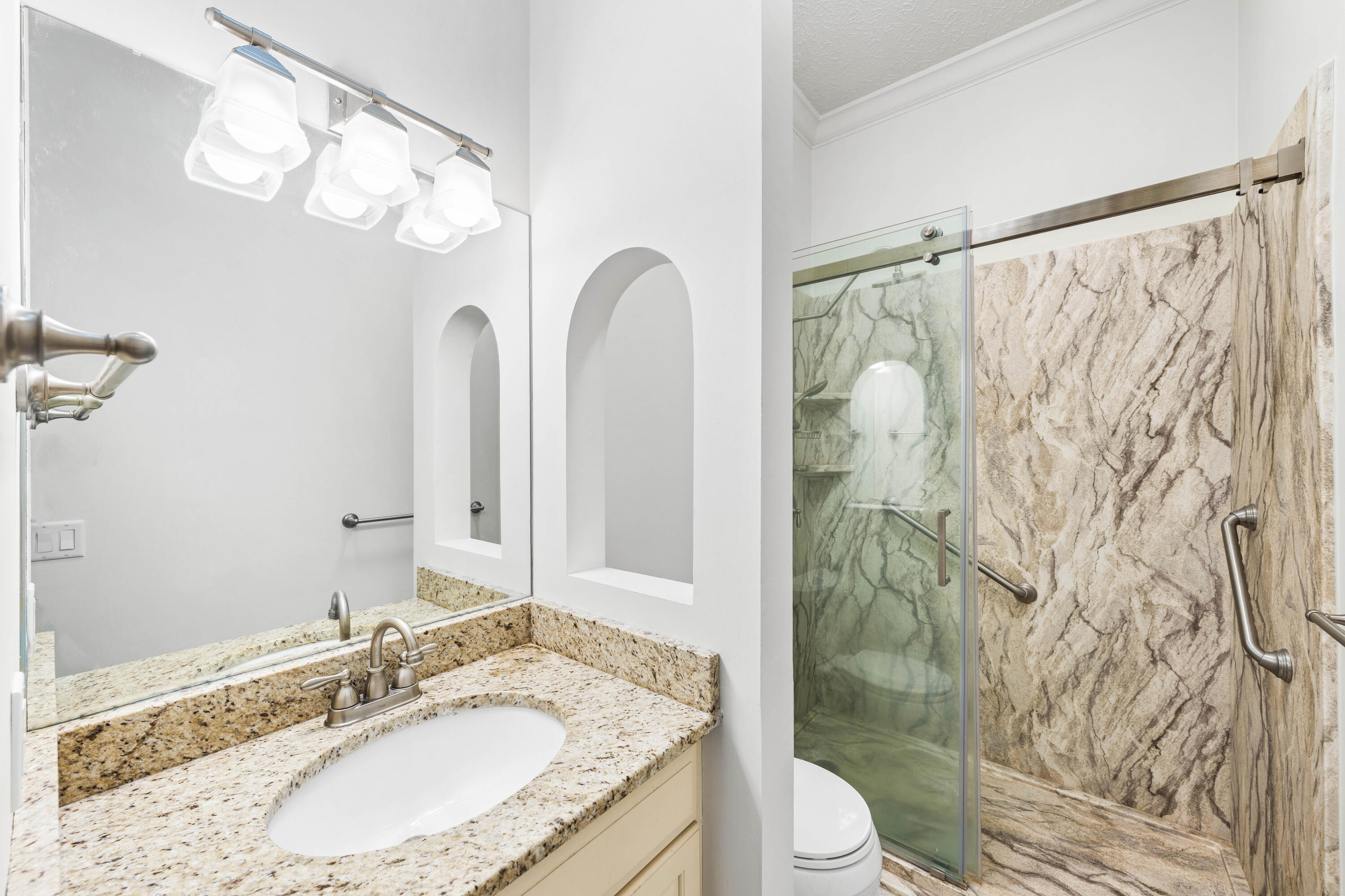 281 Seabreeze Circle Inlet Beach, FL 32461 - Photo 25 of 34 Hall bath fr guest BRs