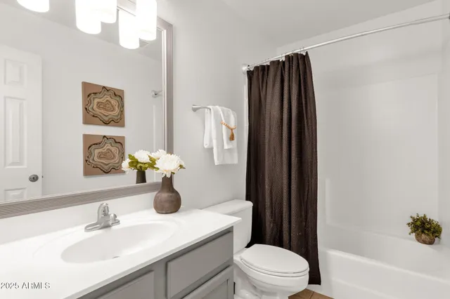 $289,000 | 13636 North Saguaro Boulevard, Unit 103, Fountain Hills, AZ 85268