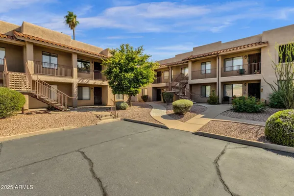 $289,000 | 13636 North Saguaro Boulevard, Unit 103, Fountain Hills, AZ 85268