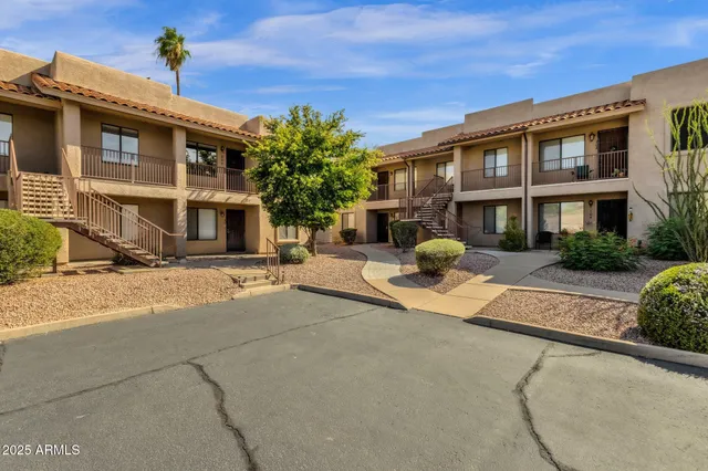 $289,000 | 13636 North Saguaro Boulevard, Unit 103, Fountain Hills, AZ 85268