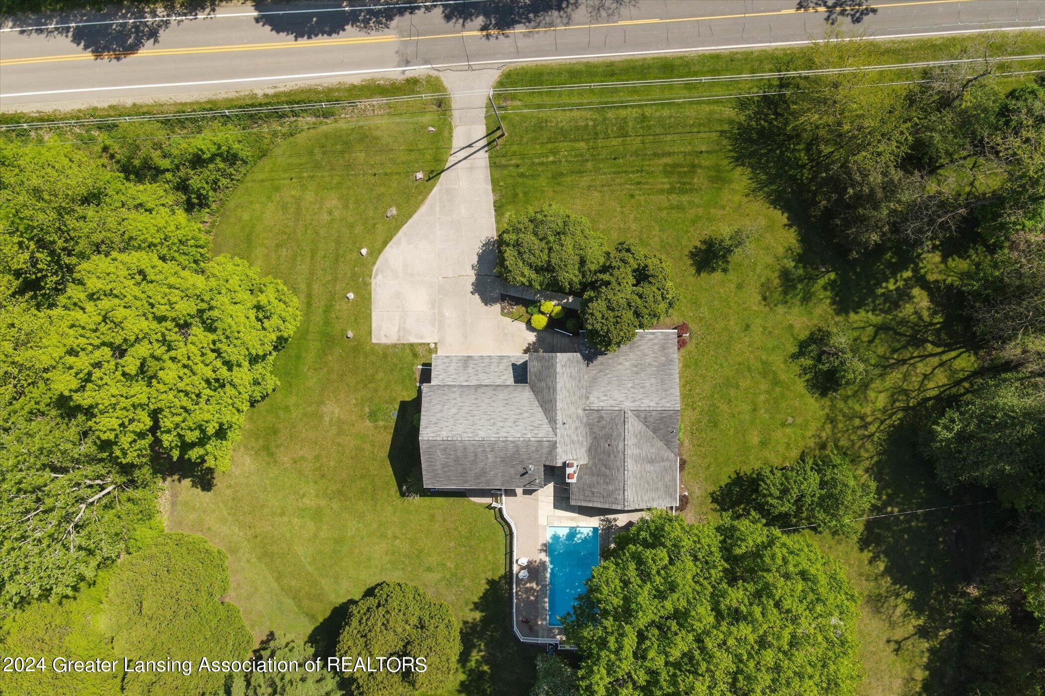 8788 West Herbison Road Eagle, MI 48822 - Photo 68 of 75 67-8788-W-Herbison-Rd-Eagle-MI-48822-Win