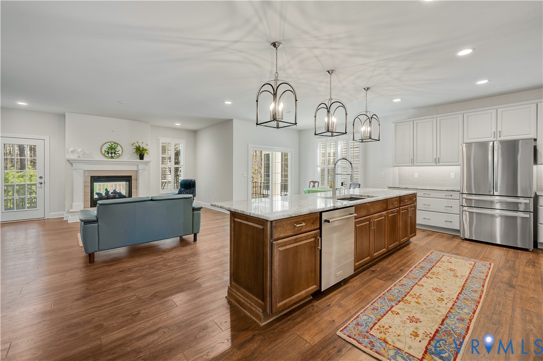 9419 Widthby Road Chesterfield, VA 23832 - Photo 38 of 40 Open floor plan, Two tone kitchen cabinets