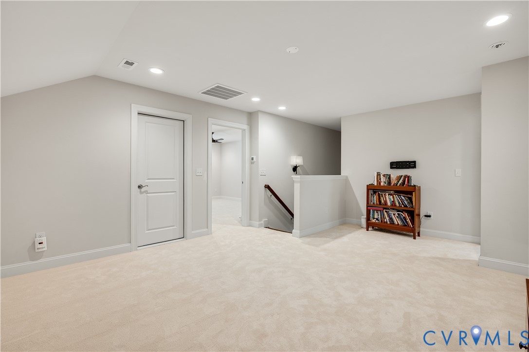 9419 Widthby Road Chesterfield, VA 23832 - Photo 33 of 40 Second level bonus space