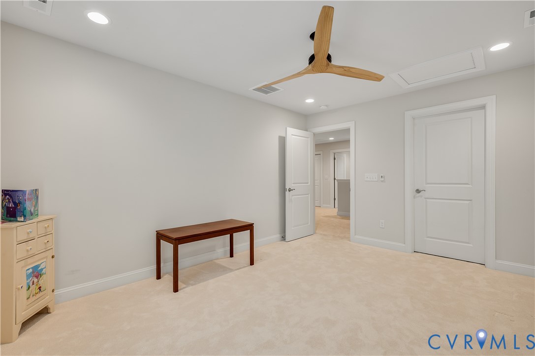 9419 Widthby Road Chesterfield, VA 23832 - Photo 37 of 40 Second level bedroom 3/walk-in closet