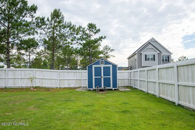 $2,500 | 601 Winfall Drive, Holly Ridge, NC 28445