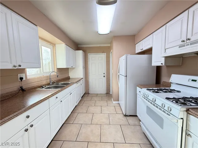 $1,850 | 5458 Prince Scotty Street, Las Vegas, NV 89119