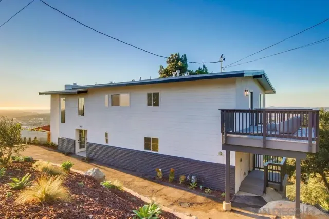 $1,599,000 | 9612 Summit Circle, La Mesa, CA 91941