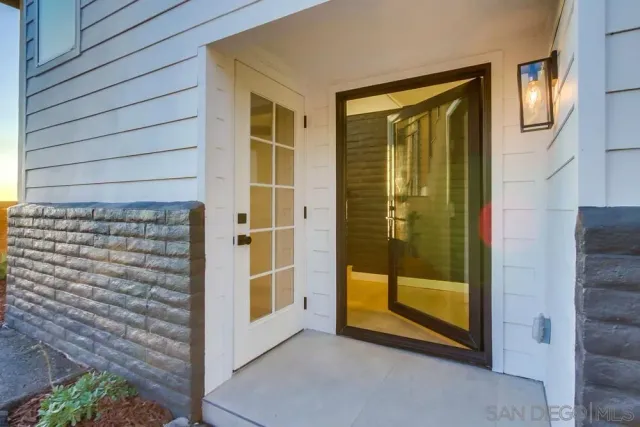 $1,599,000 | 9612 Summit Circle, La Mesa, CA 91941