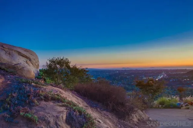 $1,599,000 | 9612 Summit Circle, La Mesa, CA 91941