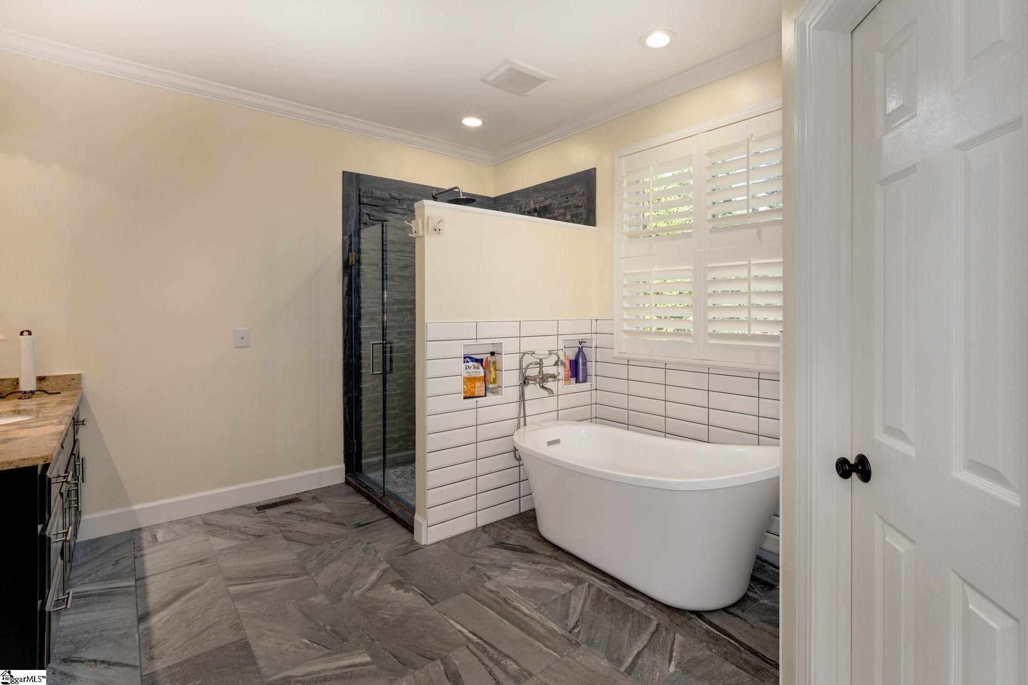 19 Deer Track Road Simpsonville, SC 29681 - Photo 19 of 34 Gallery Image 19
