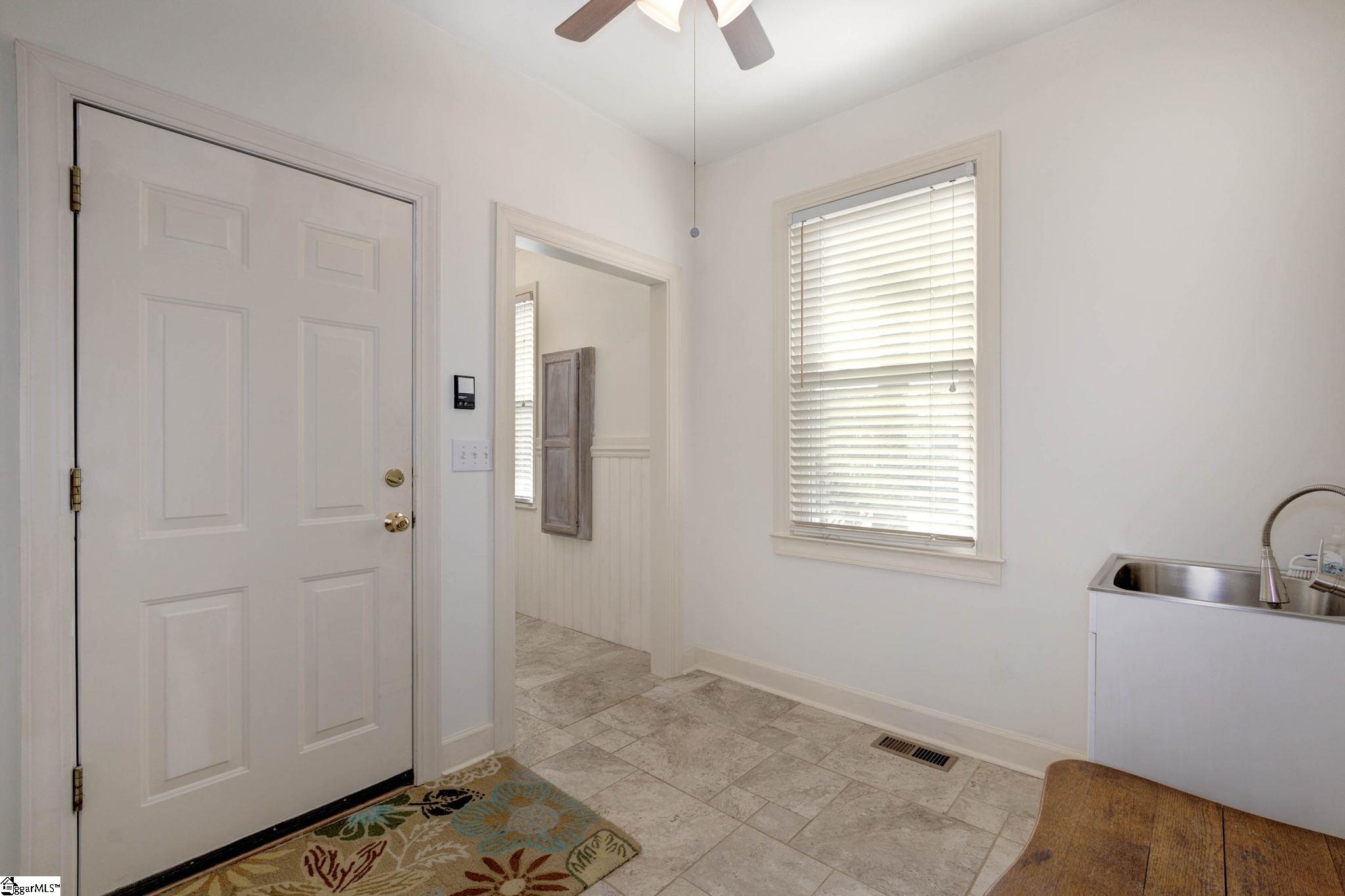 19 Deer Track Road Simpsonville, SC 29681 - Photo 23 of 34 Gallery Image 23