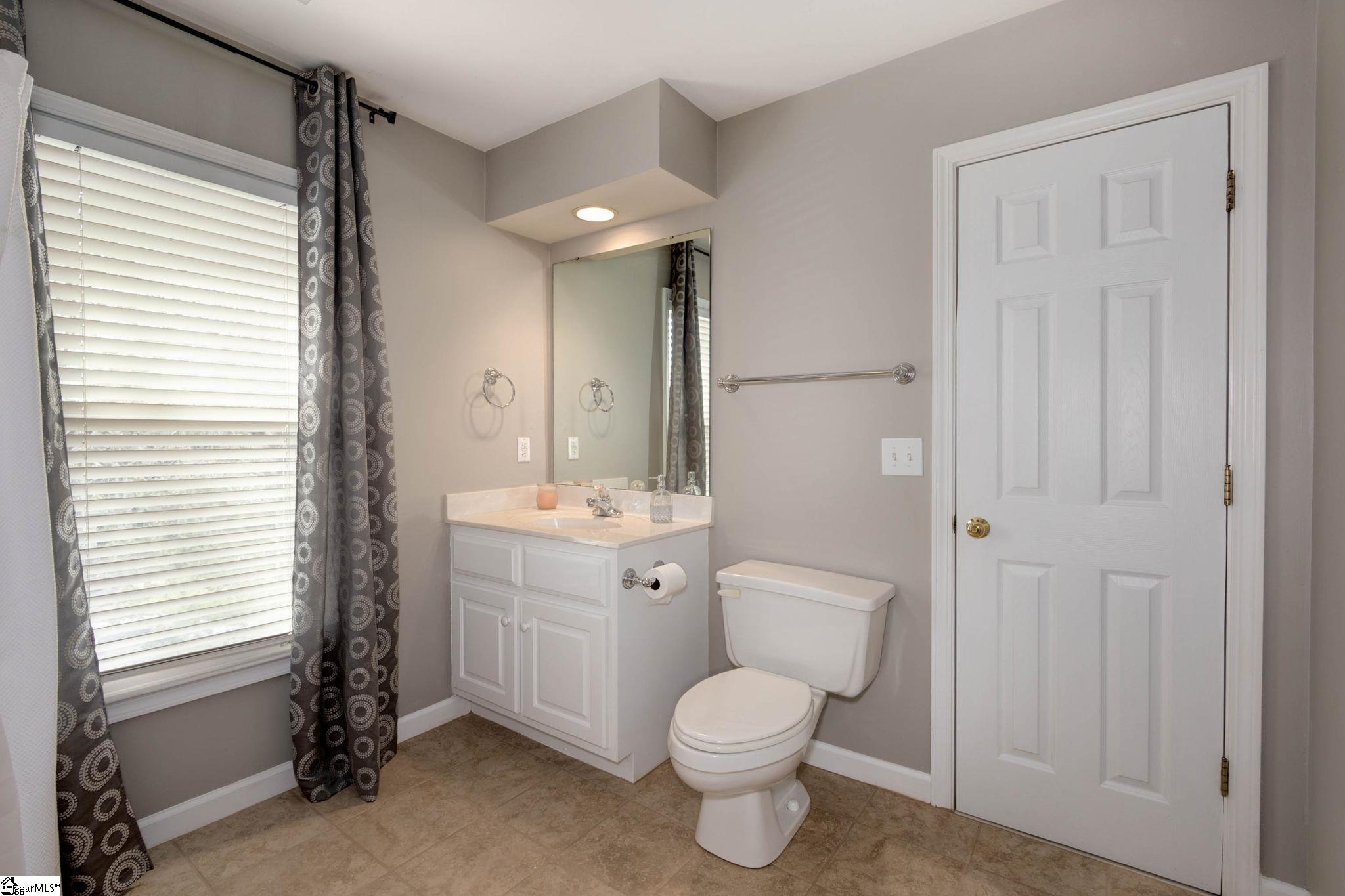 19 Deer Track Road Simpsonville, SC 29681 - Photo 25 of 34 Gallery Image 25