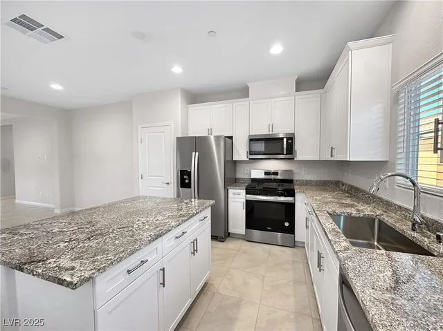 $2,250 | 69 Serene Tempo Avenue, Henderson, NV 89011