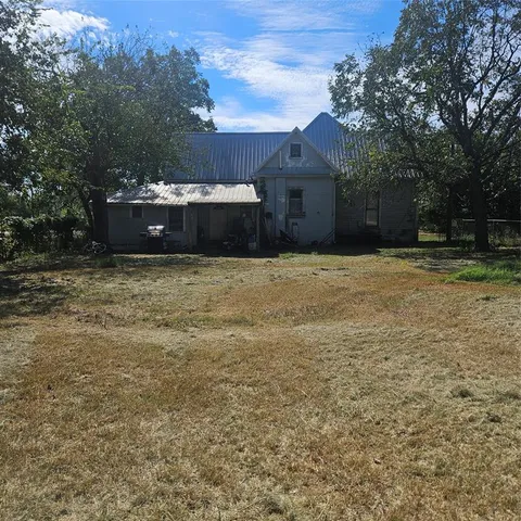 $72,500 | 225 East Archer Street, Jacksboro, TX 76458