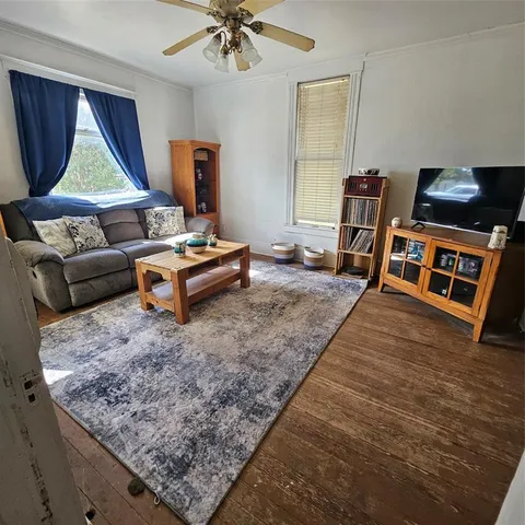 $72,500 | 225 East Archer Street, Jacksboro, TX 76458