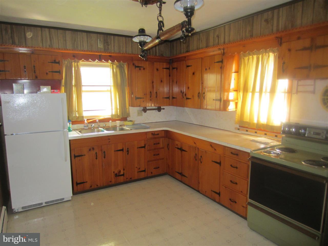 261 Diller Road Hanover, PA 17331 - Photo 2 of 8 Gallery Image 2